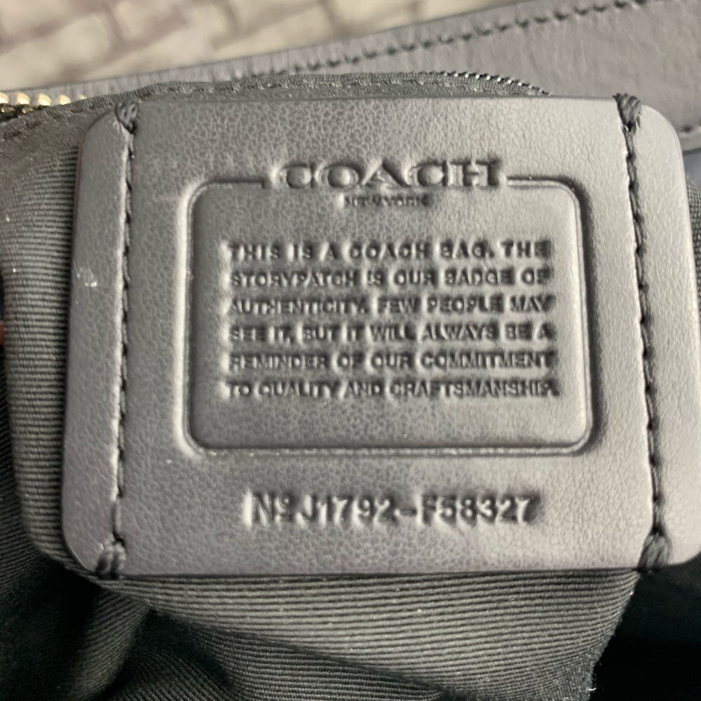 ❌SOLD❌Coach canvas and leather purse - Picture 8 of 15
